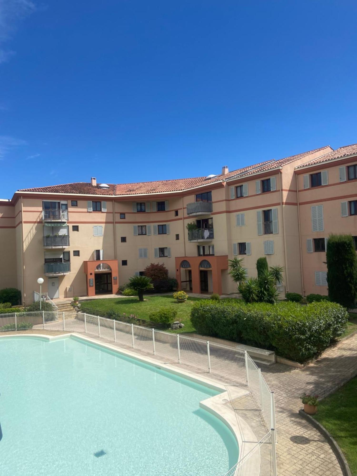Residence Ste Croix Fréjus Zewnętrze zdjęcie